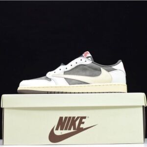 Nike Black and White Low-Top Sneakers